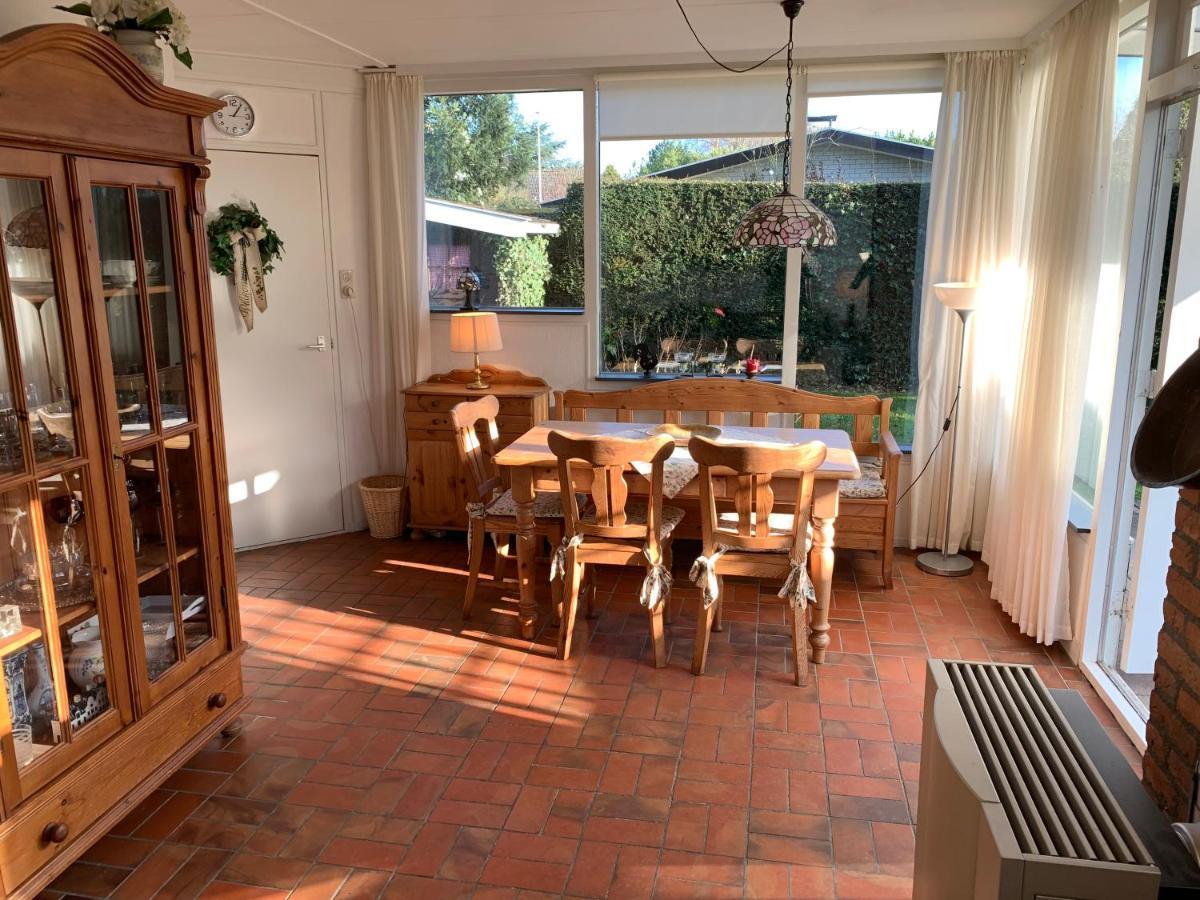 Rustig gelegen vakantiebungalow Kortgene Bagian luar foto